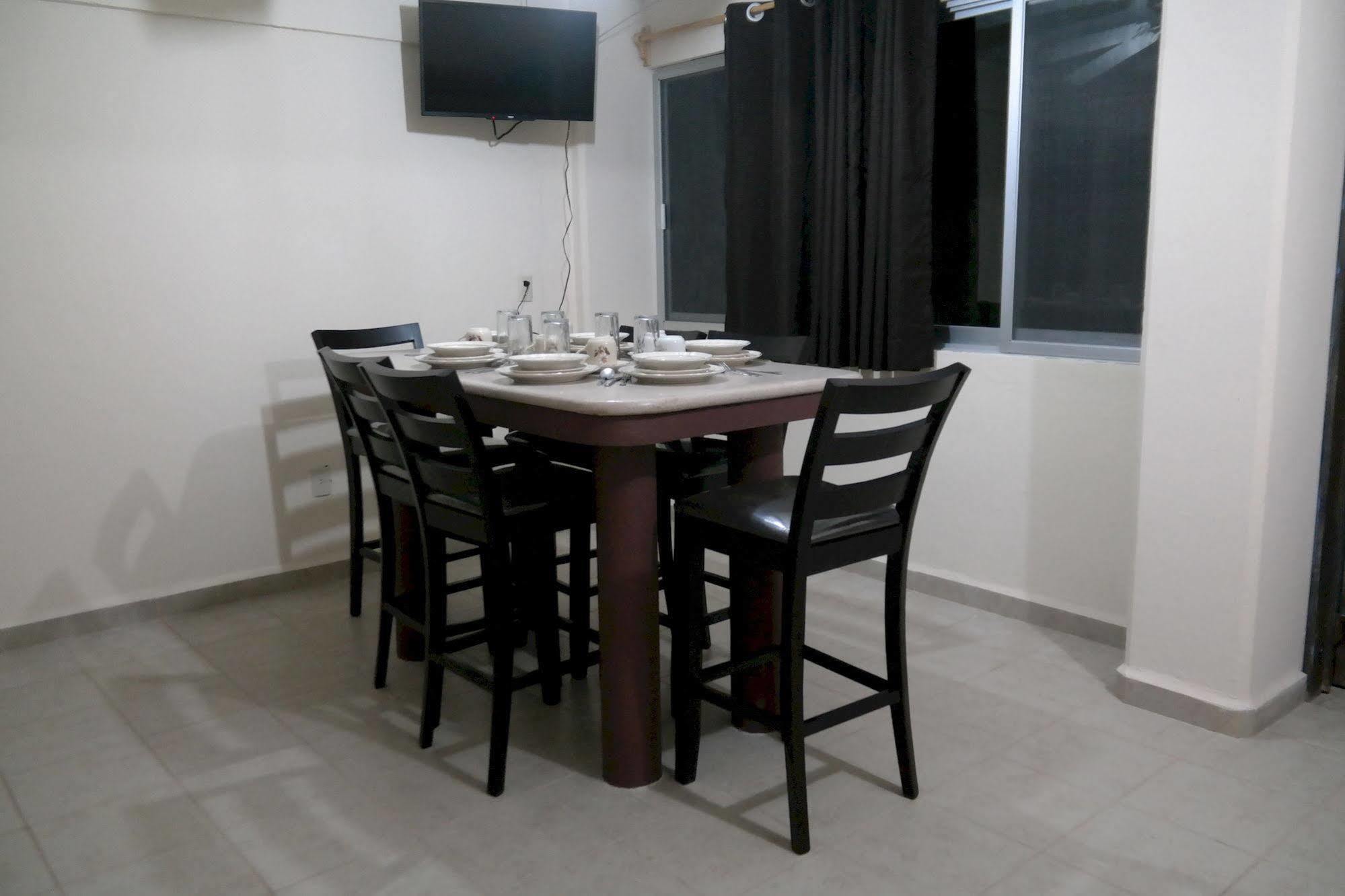 Isabel Suites Сиуатанехо Экстерьер фото
