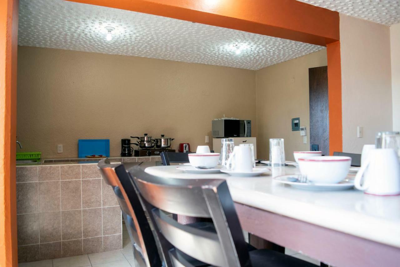Isabel Suites Сиуатанехо Экстерьер фото