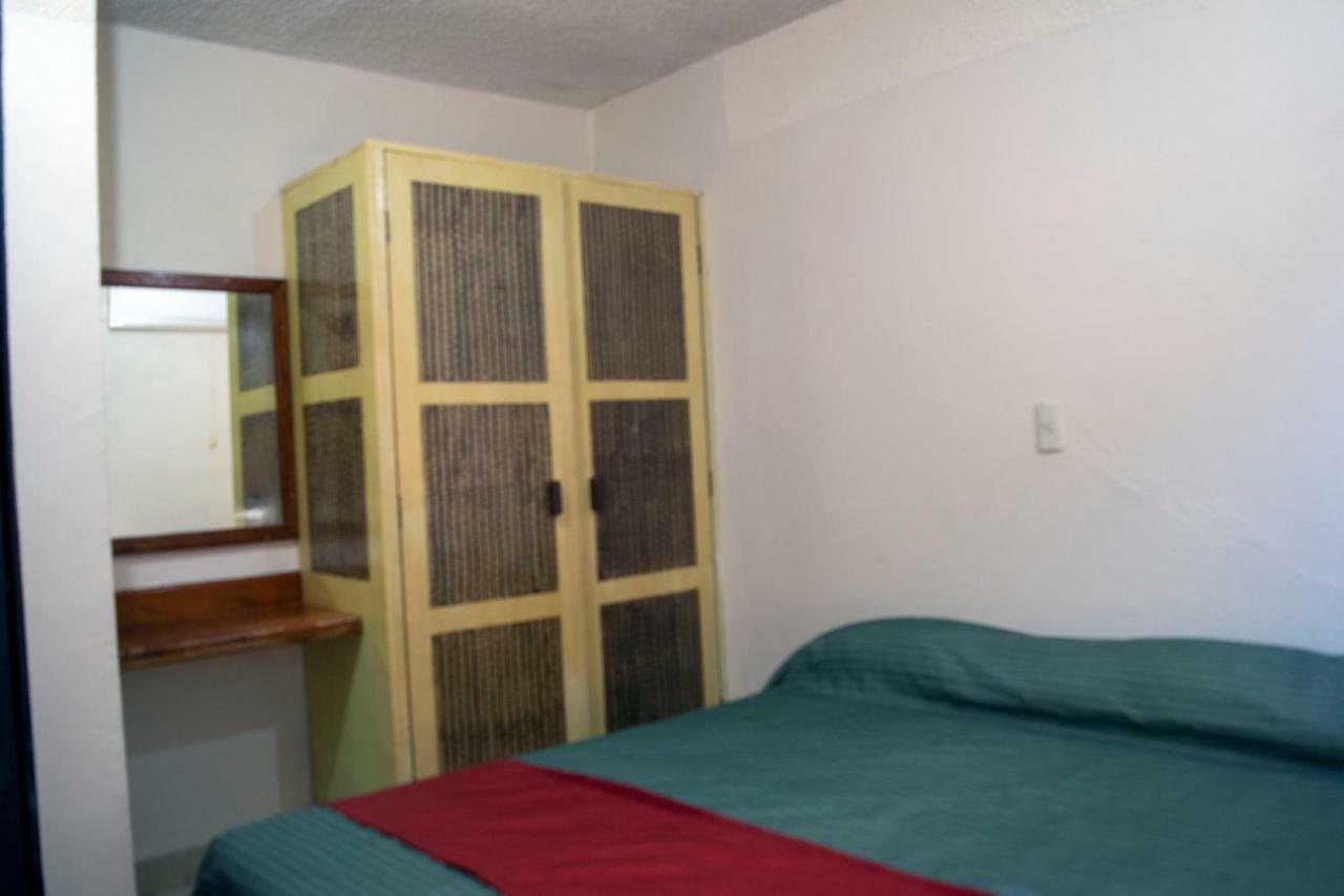 Isabel Suites Сиуатанехо Экстерьер фото