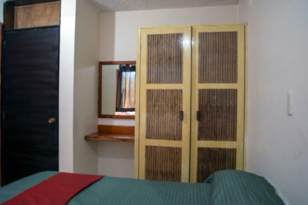 Isabel Suites Сиуатанехо Экстерьер фото