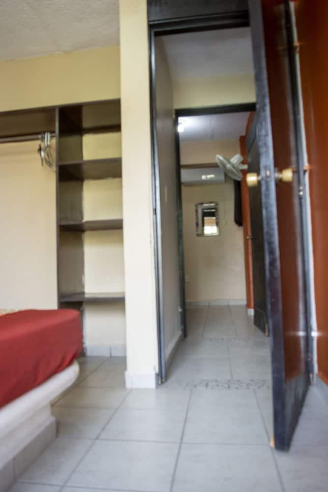 Isabel Suites Сиуатанехо Экстерьер фото